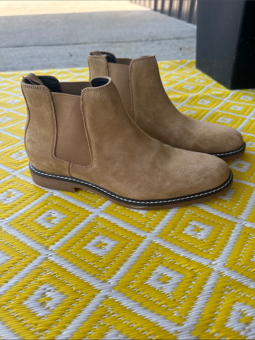 Abound Nash Chelsea boot men’s size 9